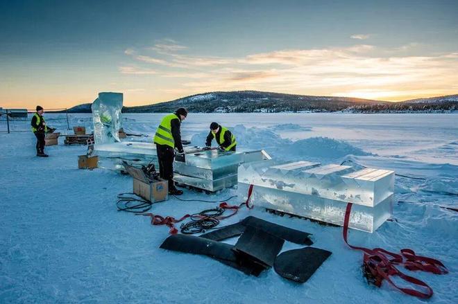 压雪车…滑雪住点不同寻常的地方ky开元棋牌冰酒店、泡泡屋、(图2)